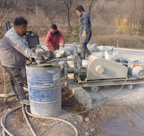 潜山路面下沉注浆